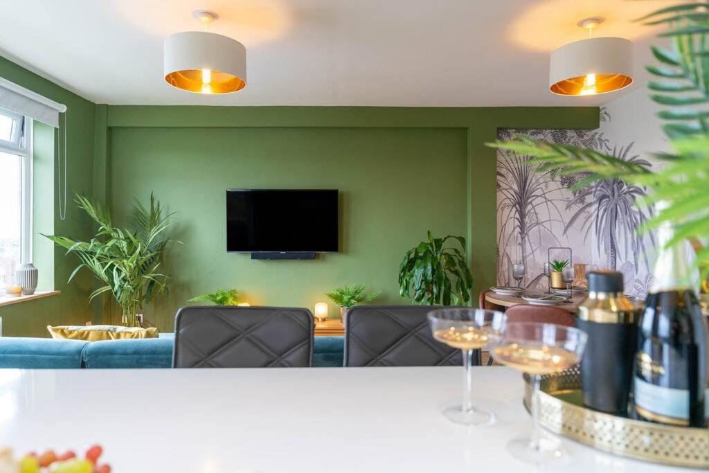 Lovely Apartment With Spectacular Views & Free Parking Hove Extérieur photo
